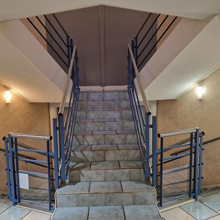 Comfortable Duplex En Residence Securisee Proche Metro Тулуза Экстерьер фото